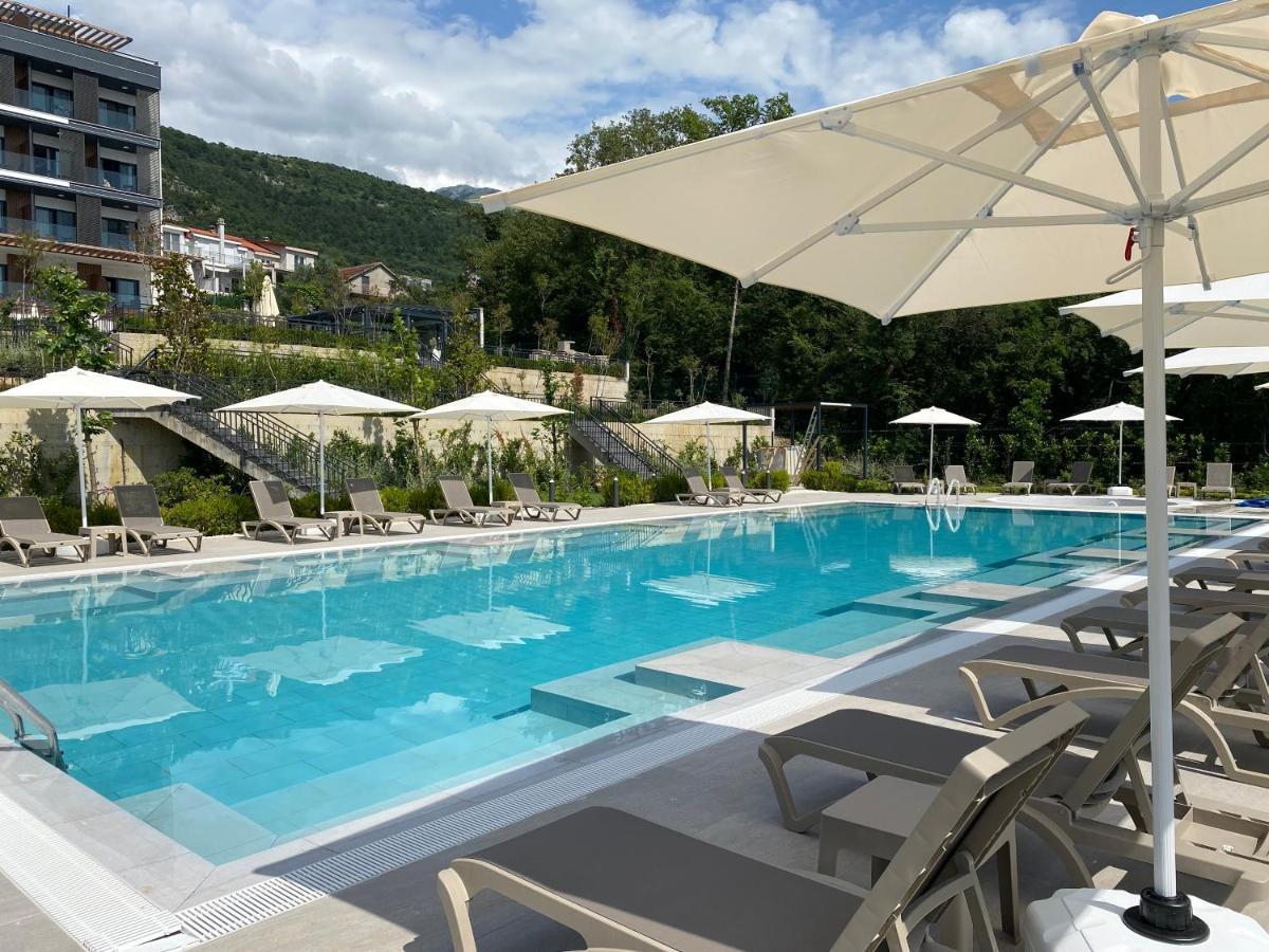 Montenegro Lodge Tivat Ngoại thất bức ảnh